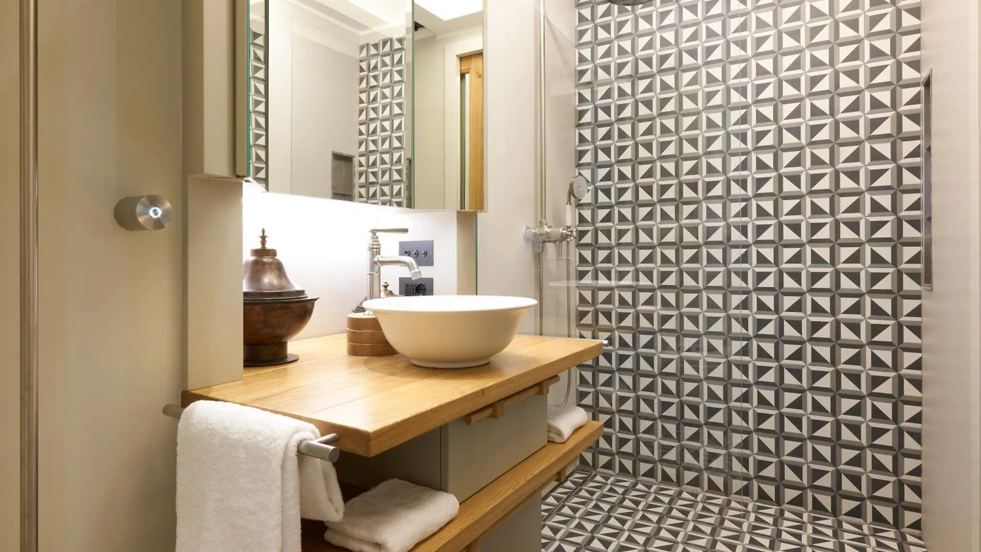Casa Mastroianni Con Terrazzo Appartement Rome Italië